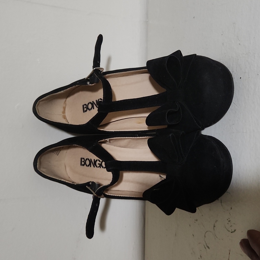 High heel shoes